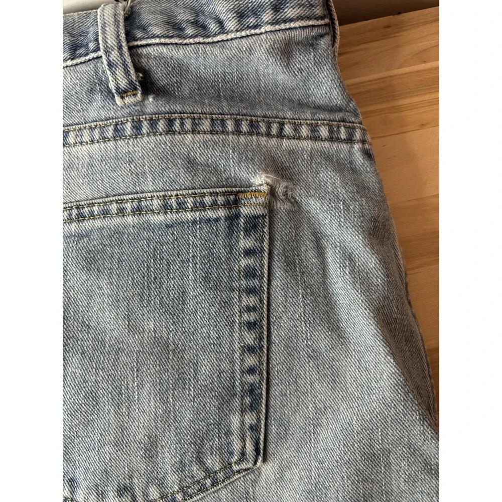 Men's Wrangler 38 Relaxed Fit Denim Bermuda Shorts Blue Medium Wash